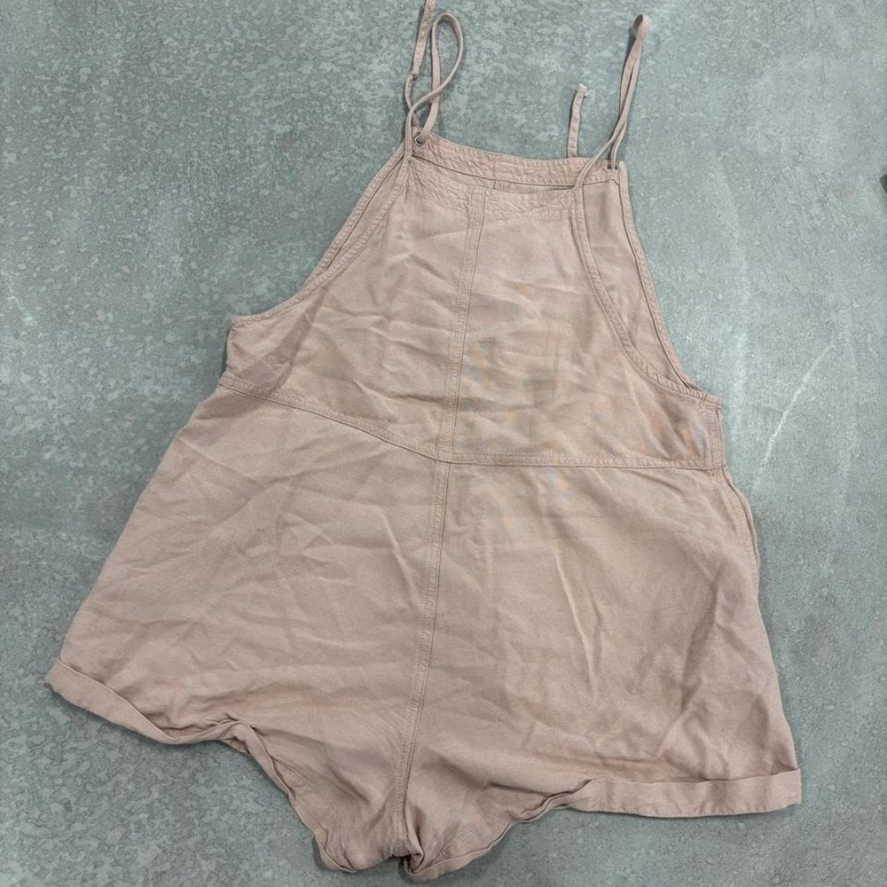 Aeropostale Pink Romper Size S - Picture 3 of 5
